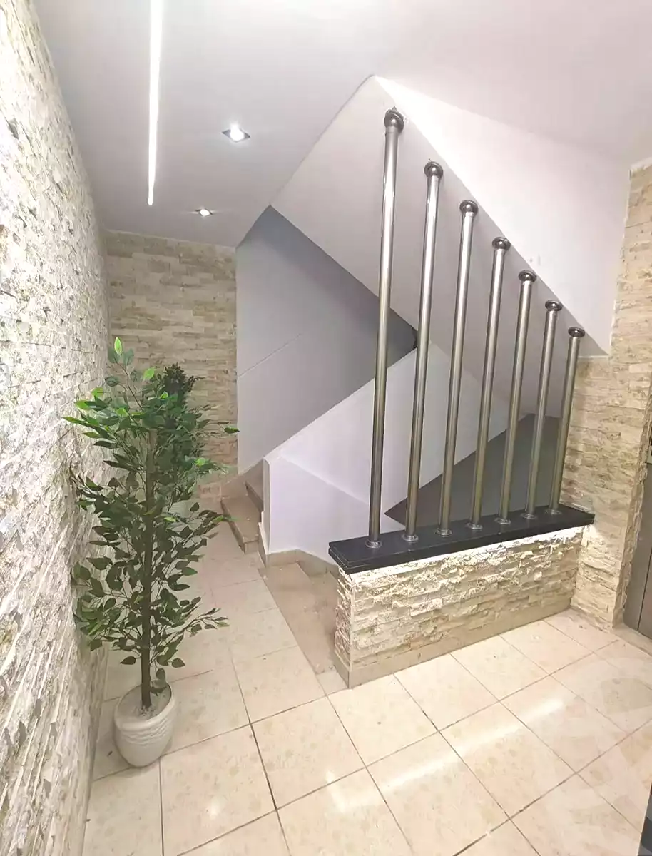 https://aqarmap.com.eg/en/listing/7220955-for-sale-alexandria-sydy-bshr-sydy-bshr-bhry