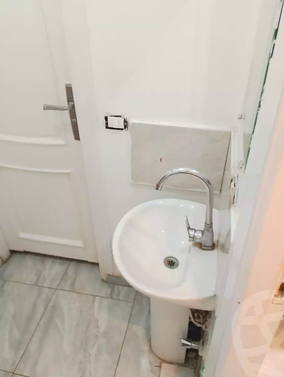 https://aqarmap.com.eg/ar/listing/7221166-for-rent-qalyubia-shubra-el-khaima-el-shareaa-el-gadid-st