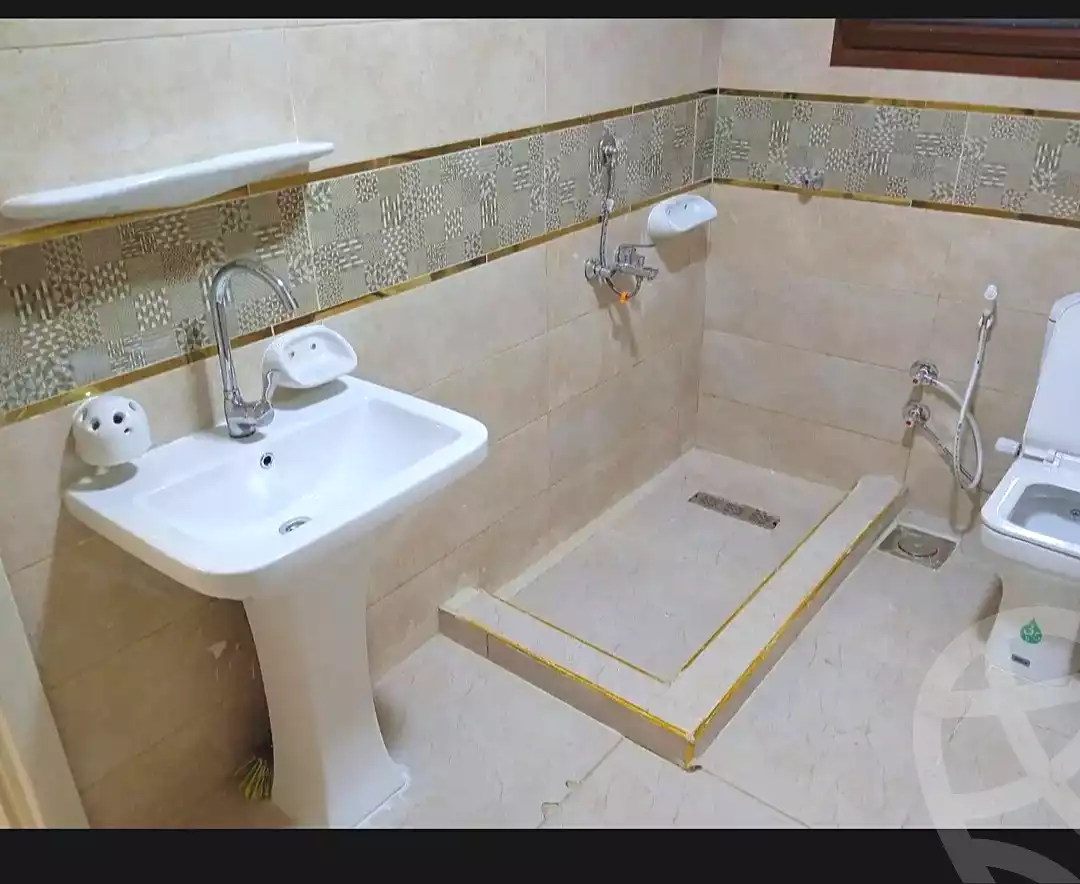 https://aqarmap.com.eg/en/listing/7221242-for-sale-alexandria-miami-mahmoud-el-isawy-st