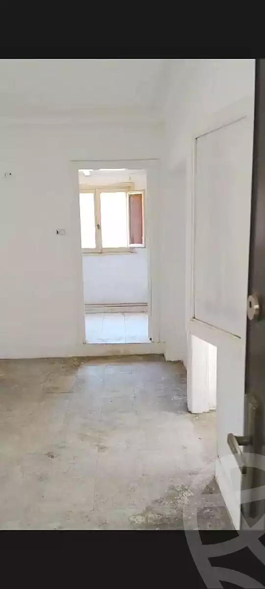 https://aqarmap.com.eg/ar/listing/7221313-for-rent-cairo-downtown-el-azbakya-mohamed-bek-el-alfy-st