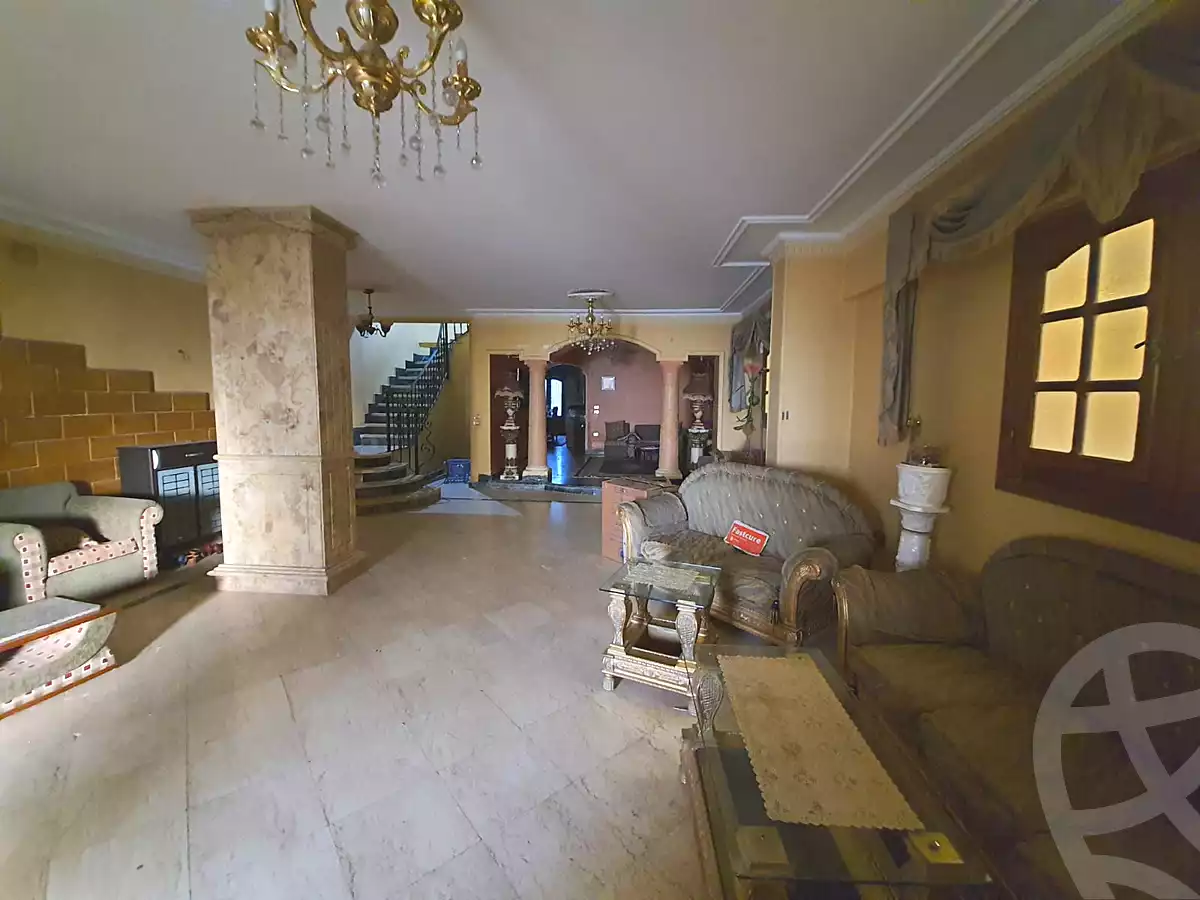 https://aqarmap.com.eg/ar/listing/7221418-for-sale-cairo-6th-of-october-el-ahyaa-neighborhood-8th-neighborhood-1