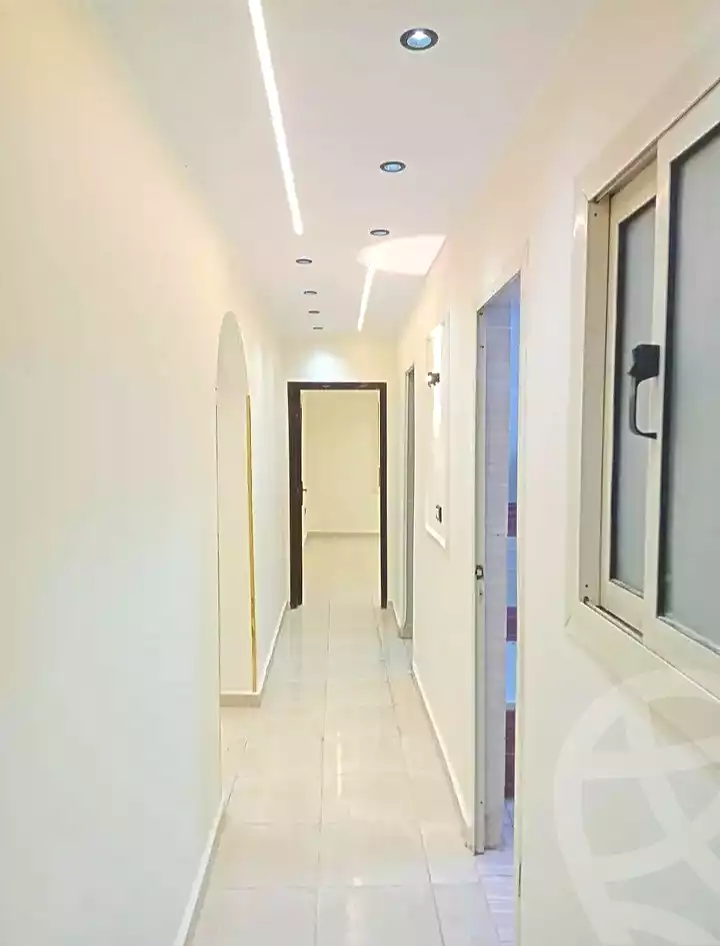 https://aqarmap.com.eg/en/listing/7221507-for-sale-alexandria-al-agamy-el-hanouvel