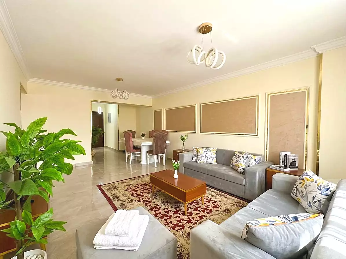 https://aqarmap.com.eg/ar/listing/7221688-for-rent-cairo-el-sheikh-zayed-city-compounds-jn-zyd