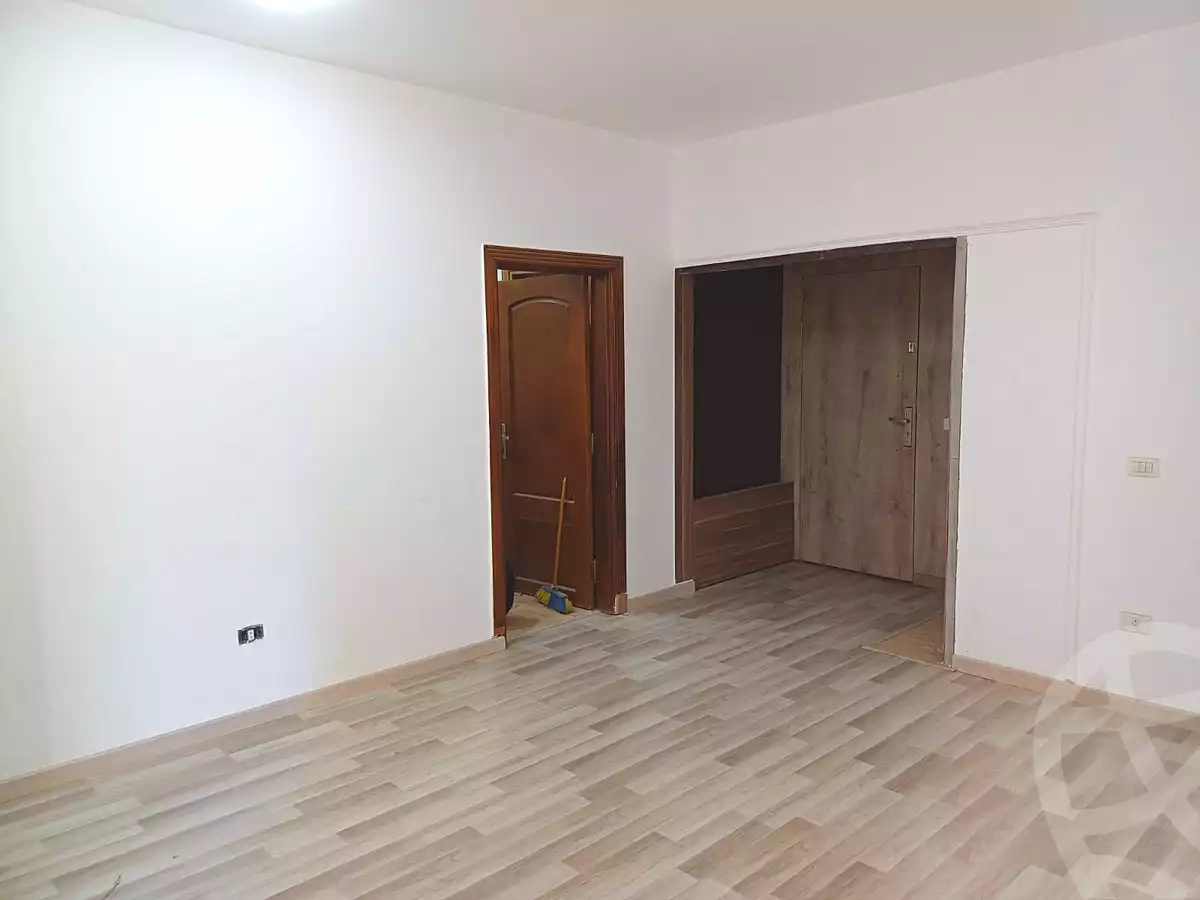 https://aqarmap.com.eg/ar/listing/7221722-for-sale-cairo-new-cairo-el-banafsg-el-banafsag-omarat-al-gabri-st