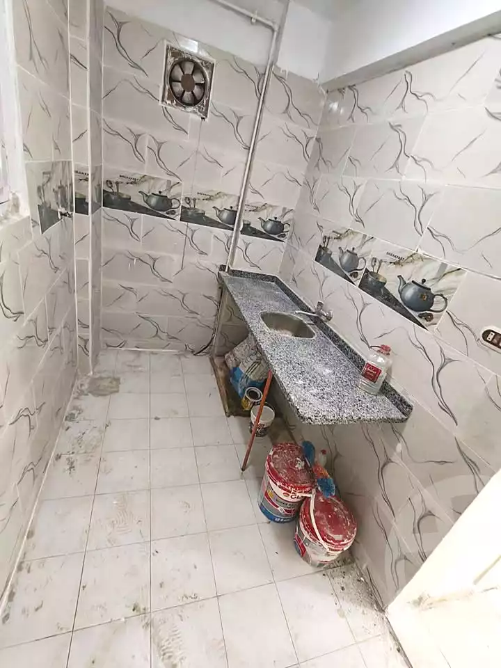 https://aqarmap.com.eg/ar/listing/7221864-for-sale-alexandria-al-agamy-el-hanouvel
