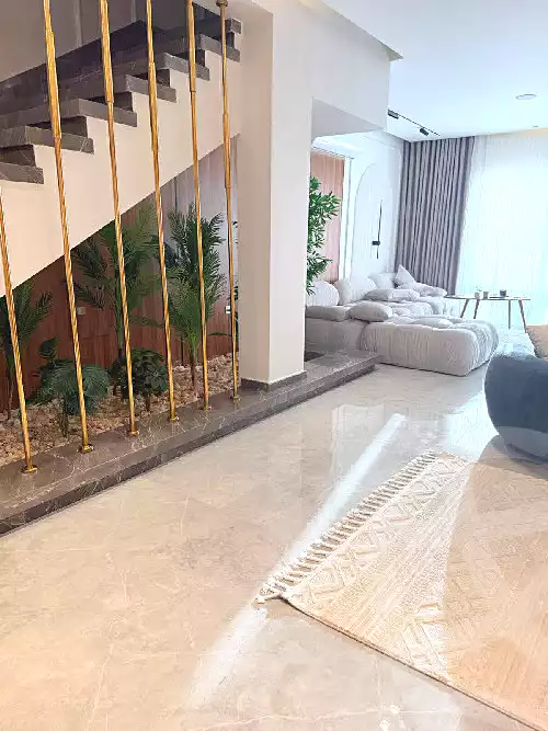https://aqarmap.com.eg/ar/listing/7222271-for-sale-cairo-6th-of-october-compounds-mountain-view-october-park