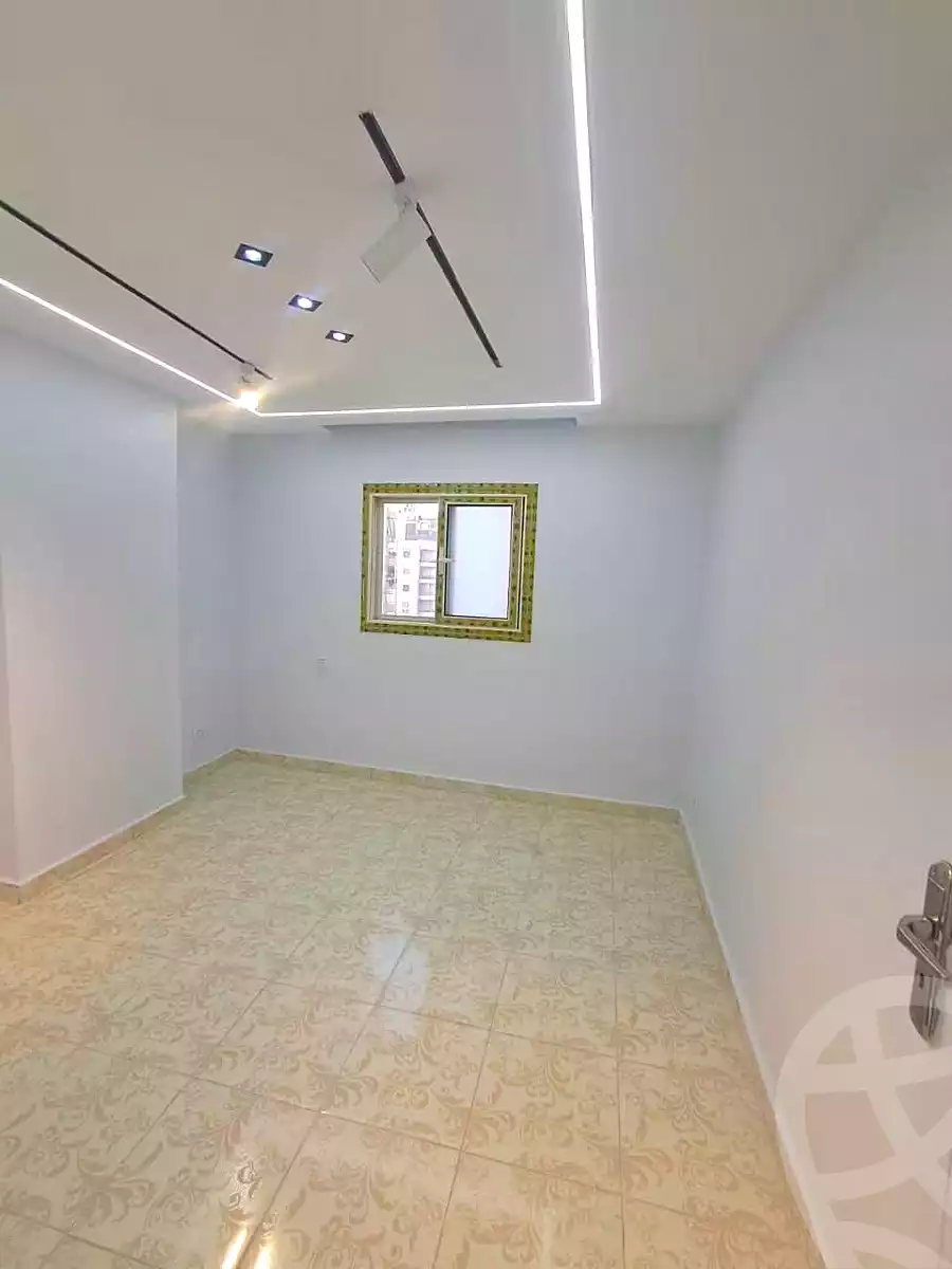 https://aqarmap.com.eg/ar/listing/7222382-for-sale-alexandria-sydy-bshr-sydy-bshr-bhry