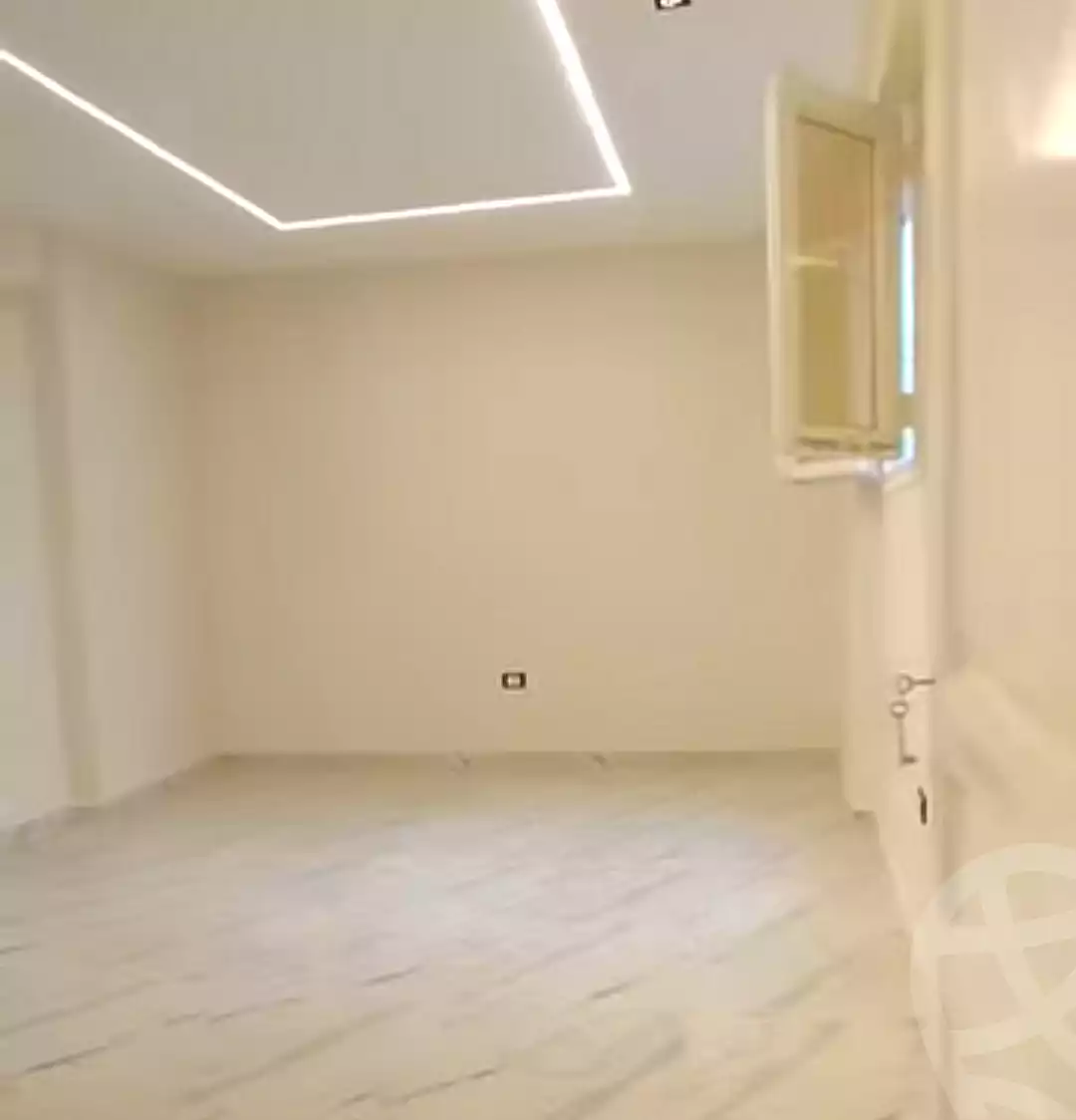https://aqarmap.com.eg/ar/listing/7222605-for-sale-alexandria-al-agamy-lbytsh-bianchiii
