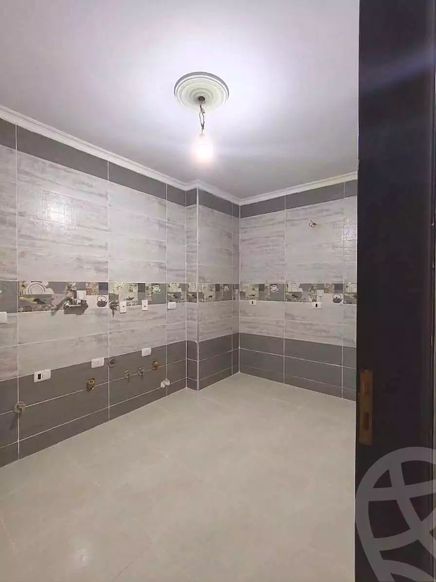 https://aqarmap.com.eg/ar/listing/7222675-for-sale-cairo-helwan-helwan-el-sharkeya-latif-basha-st