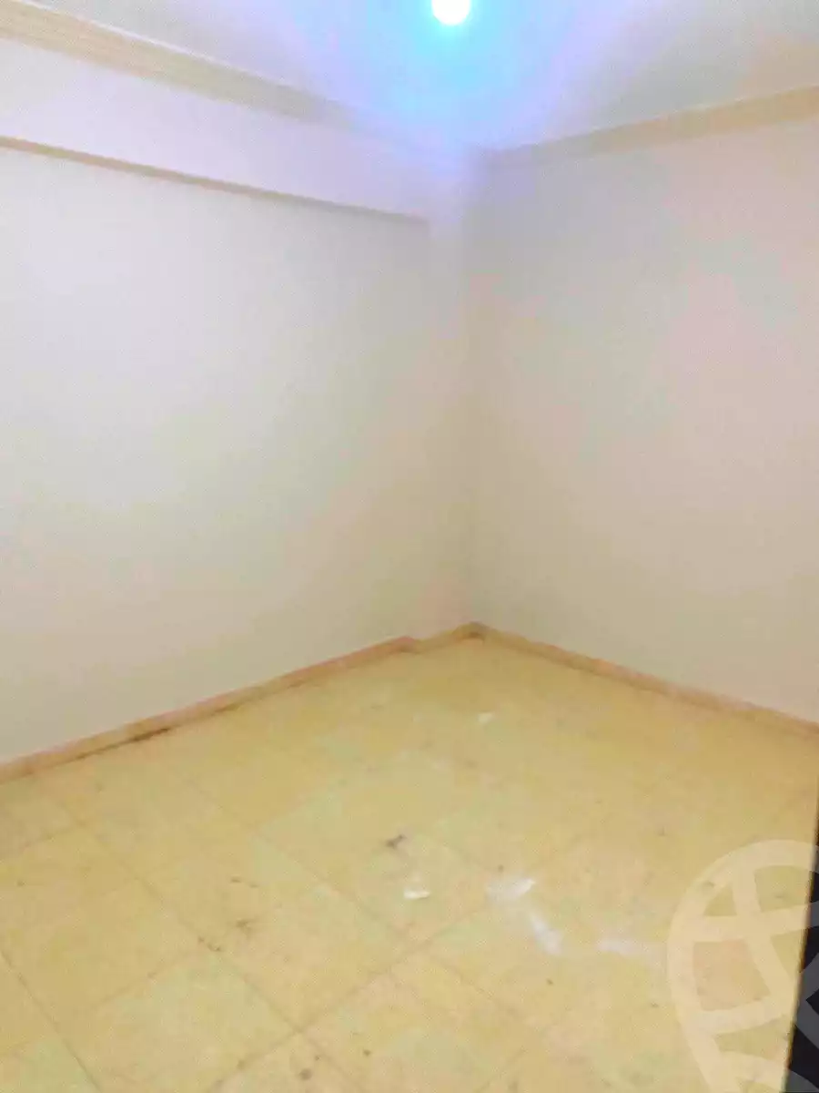 https://aqarmap.com.eg/en/listing/7222693-for-rent-alexandria-al-agamy-lbytsh