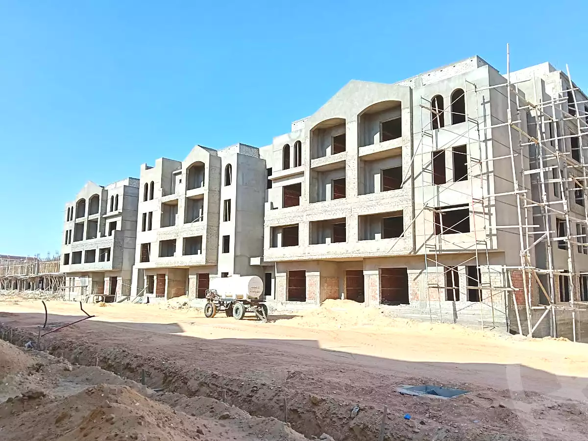 https://aqarmap.com.eg/ar/listing/7222692-for-sale-cairo-el-shorouk-compounds-yfy-ryzydns