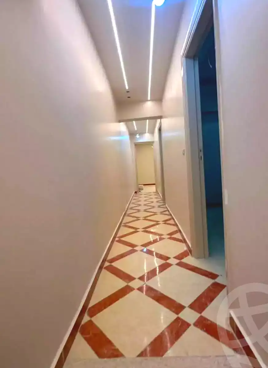 https://aqarmap.com.eg/ar/listing/7222737-for-sale-alexandria-sydy-bshr-sydy-bshr-bhry-khalil-hamada-st