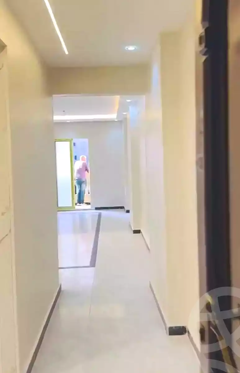 https://aqarmap.com.eg/ar/listing/7223044-for-sale-alexandria-sydy-bshr-sydy-bshr-bhry