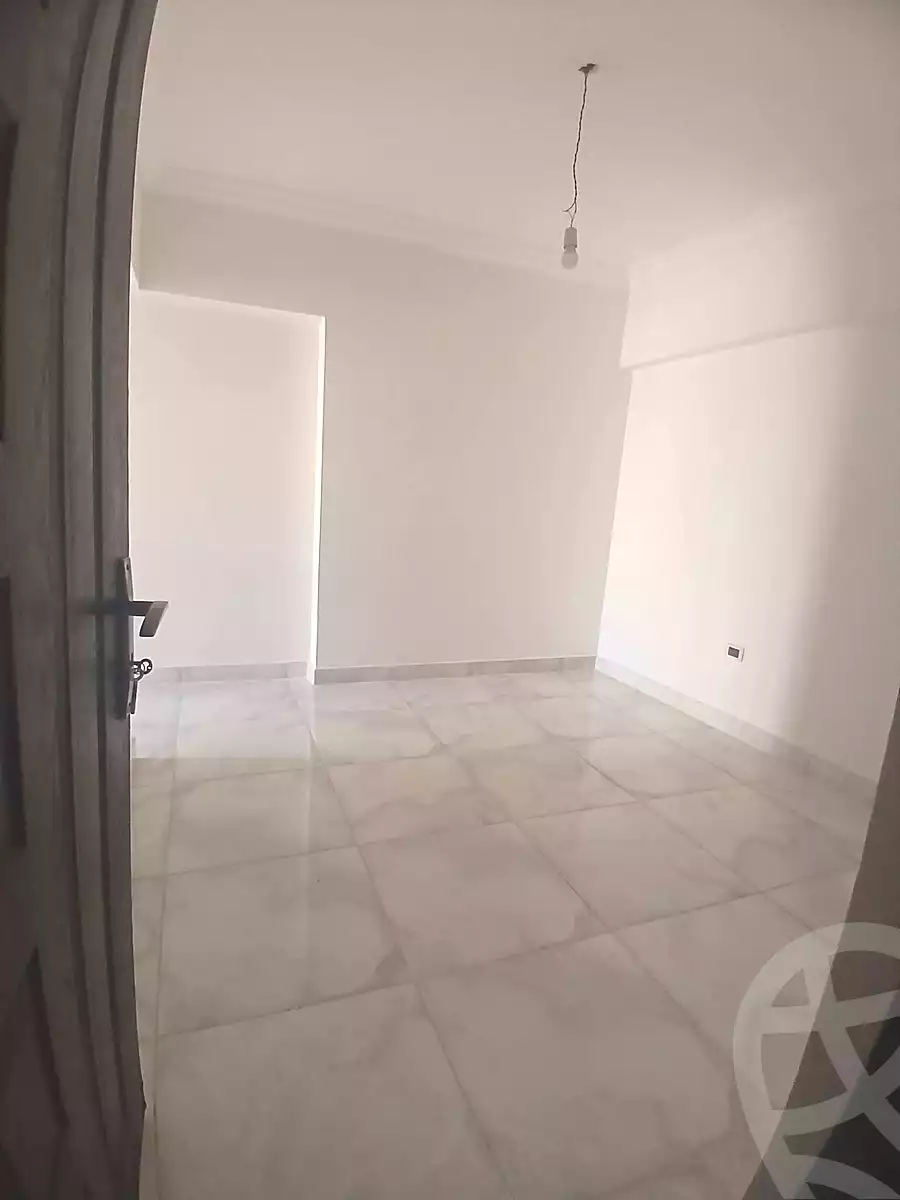 https://aqarmap.com.eg/ar/listing/7223114-for-rent-alexandria-lsywf-el-karma-compound