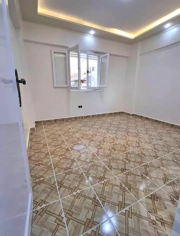 https://aqarmap.com.eg/ar/listing/7223353-for-sale-alexandria-al-agamy-shataa-el-nakheel