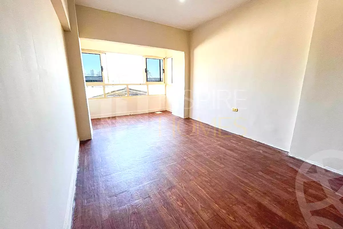 https://aqarmap.com.eg/ar/listing/7223465-for-sale-alexandria-smouha
