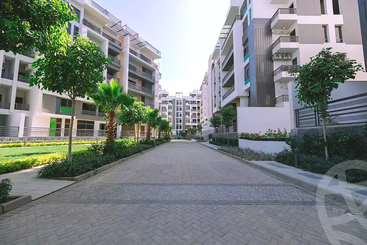 https://aqarmap.com.eg/ar/listing/7223562-for-sale-cairo-new-cairo-compounds-the-icon-gardens-compound-style-home