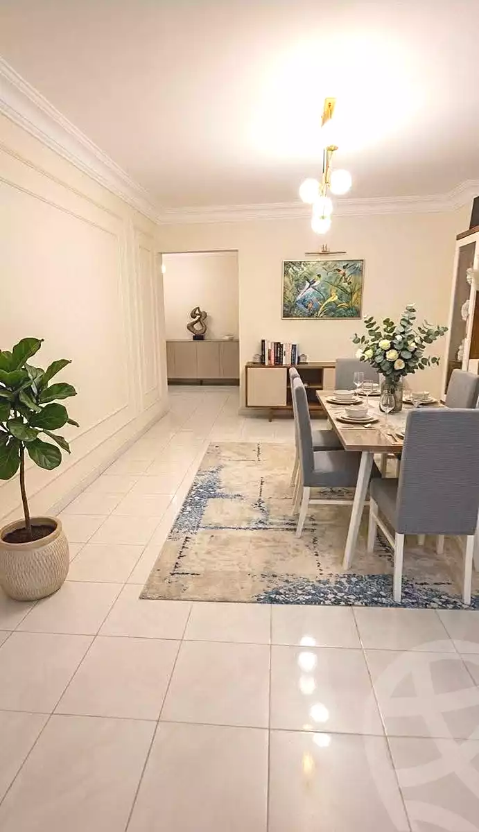 https://aqarmap.com.eg/en/listing/7223583-for-sale-cairo-helwan-ahmed-enci-st