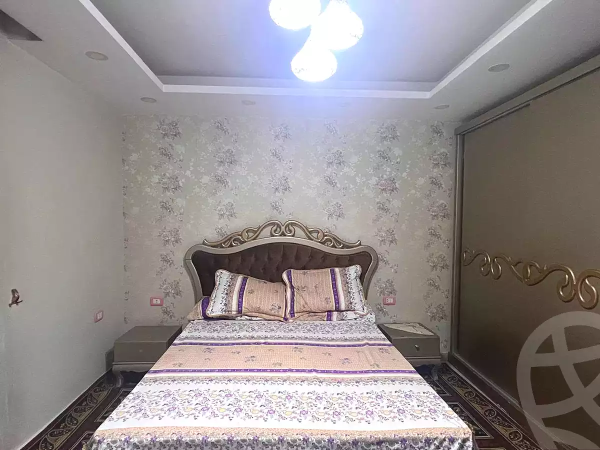 https://aqarmap.com.eg/ar/listing/7223588-for-sale-cairo-helwan-kwrnysh-hlwn