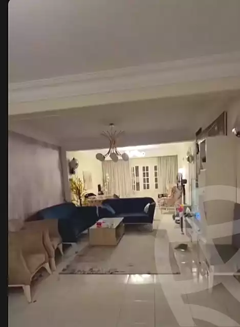 https://aqarmap.com.eg/ar/listing/7223594-for-sale-cairo-helwan-ahmed-enci-st