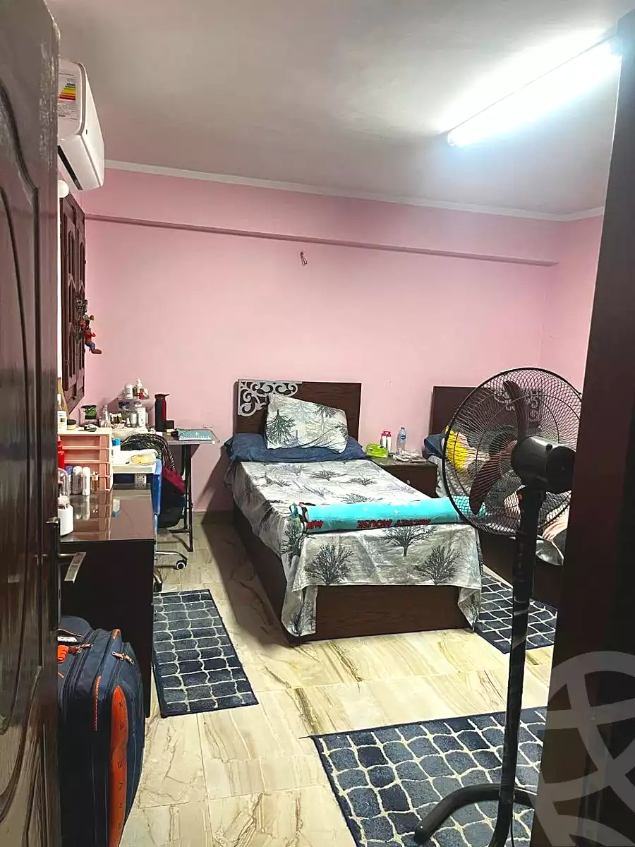 https://aqarmap.com.eg/en/listing/7223600-for-sale-cairo-helwan-zou-el-fekar-basha-st