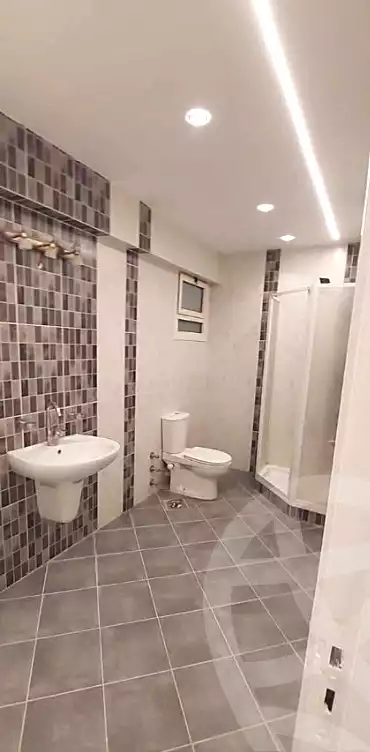https://aqarmap.com.eg/en/listing/7223611-for-rent-alexandria-al-agamy-lbytsh-bianchiii