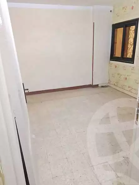 https://aqarmap.com.eg/ar/listing/7223836-for-sale-cairo-helwan-mahmoud-khater-st