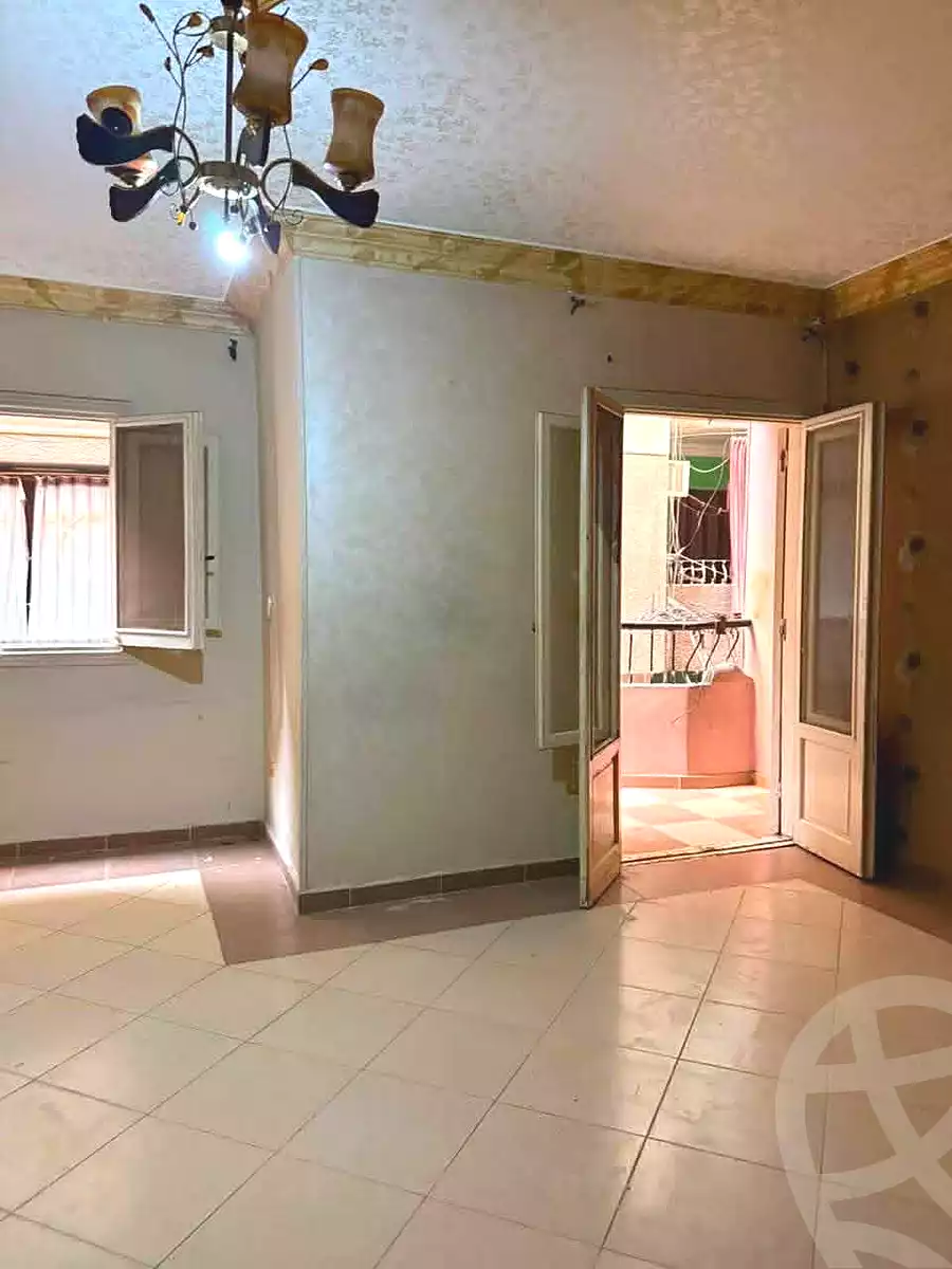 https://aqarmap.com.eg/ar/listing/7224024-for-sale-cairo-ain-shams-ain-shams-el-sharkia-el-eshrein-stt
