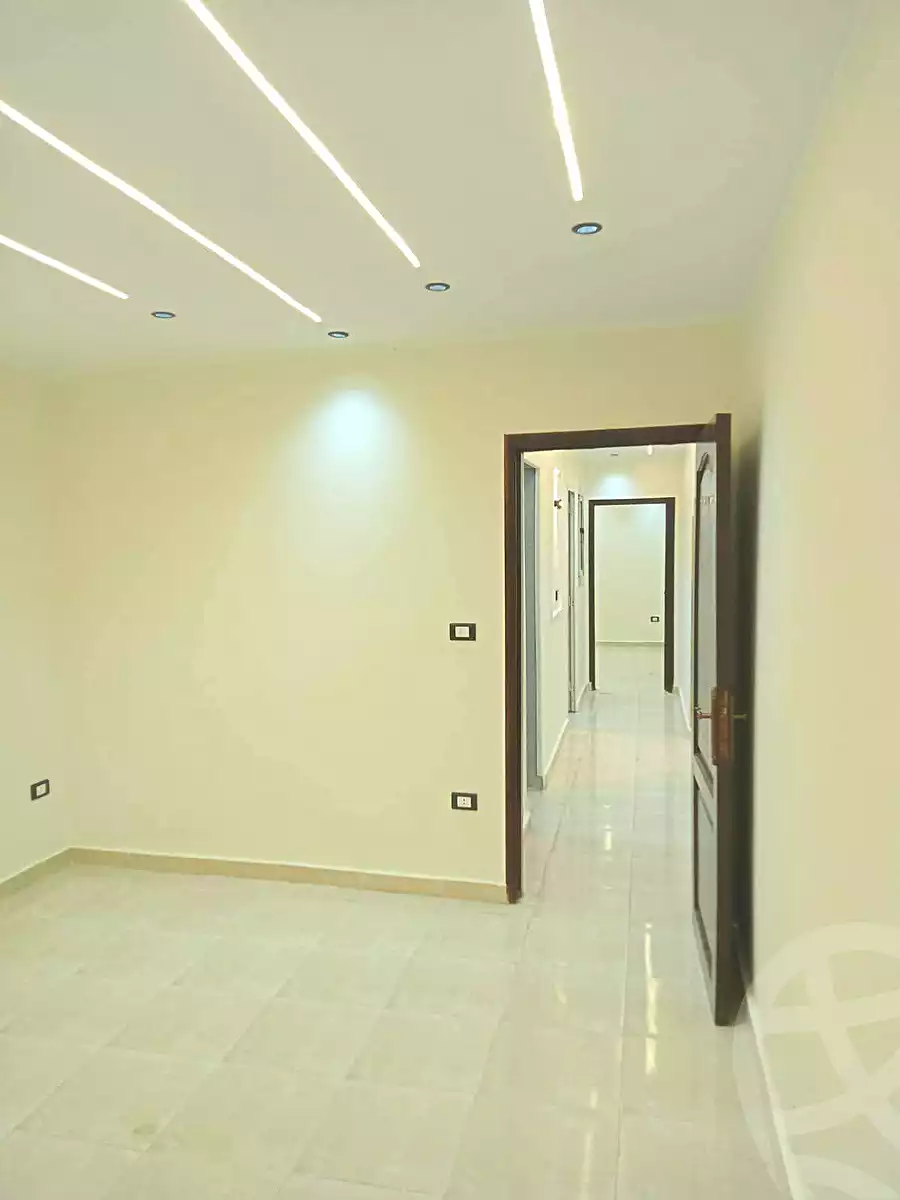 https://aqarmap.com.eg/ar/listing/7224300-for-sale-alexandria-al-agamy-el-hanouvel