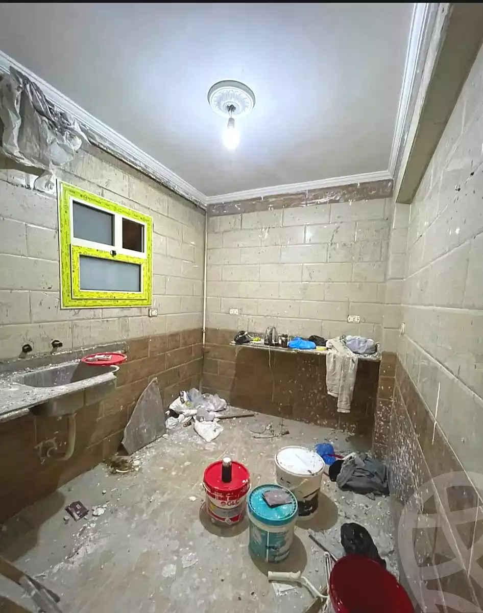 https://aqarmap.com.eg/ar/listing/7224369-for-sale-alexandria-al-agamy-lbytsh-qased-kareem-st