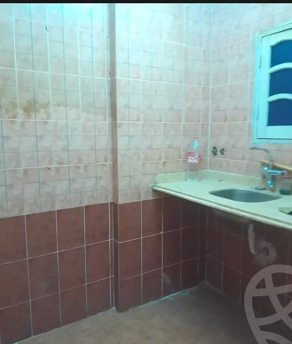 https://aqarmap.com.eg/ar/listing/7224525-for-sale-alexandria-el-asafra-l-sfr-bhry