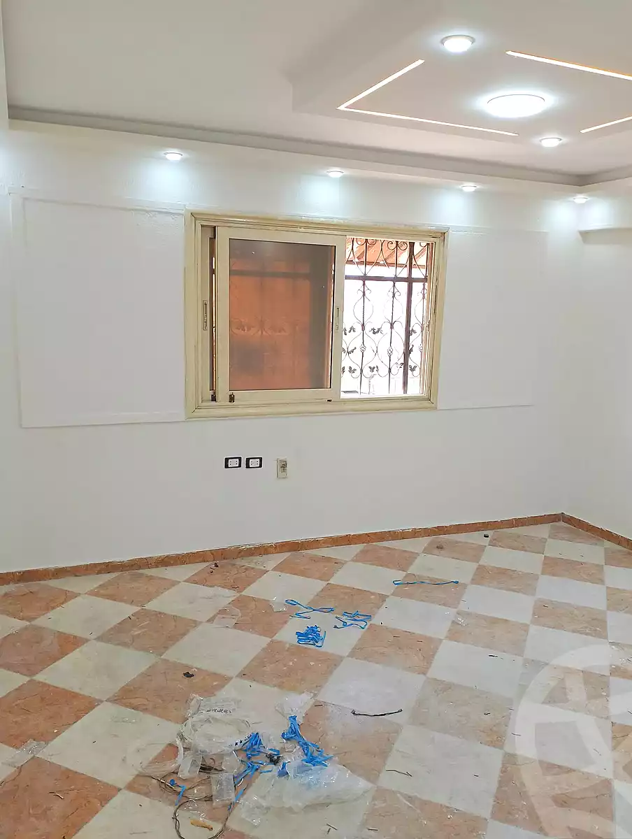 https://aqarmap.com.eg/ar/listing/7224584-for-sale-alexandria-new-miami-mostafa-kamel-sttt