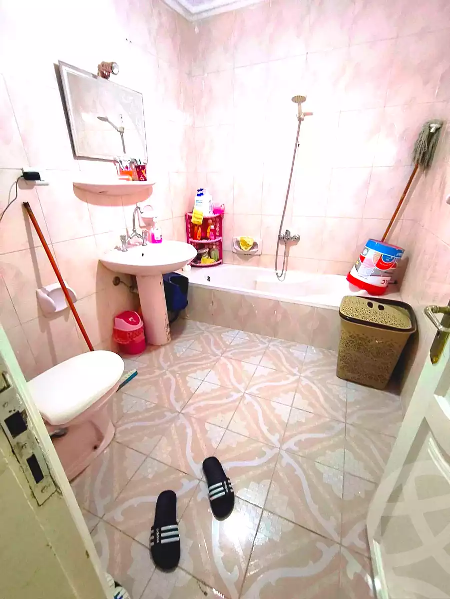 https://aqarmap.com.eg/ar/listing/7224788-for-sale-alexandria-el-asafra-l-sfr-bhry