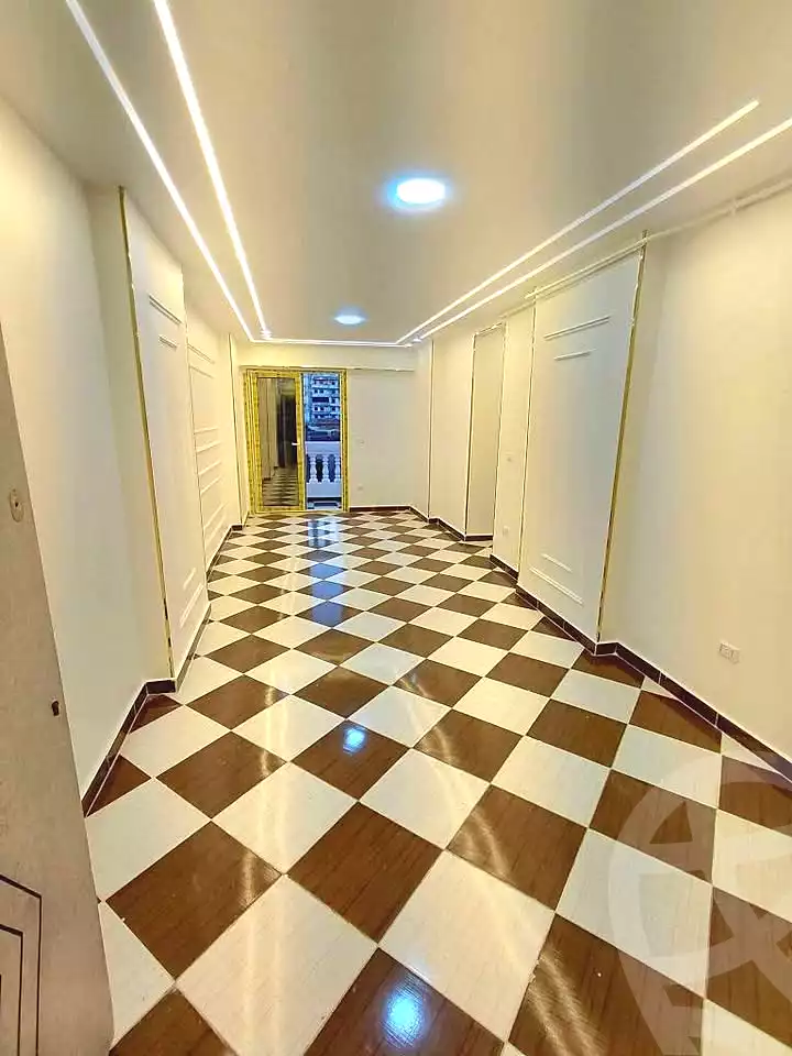 https://aqarmap.com.eg/ar/listing/7224824-for-sale-alexandria-sydy-bshr-sydy-bshr-bhry-shr-mhmwd-l-yswy