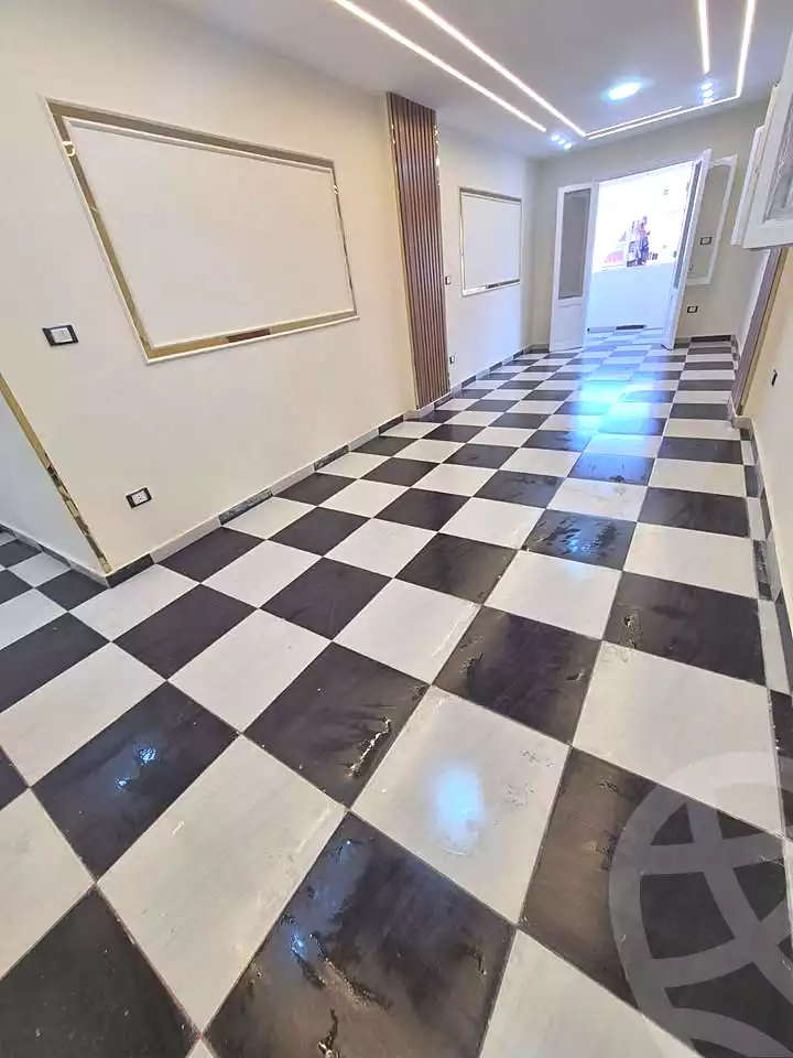 https://aqarmap.com.eg/ar/listing/7225128-for-sale-alexandria-al-agamy-bw-ywsf
