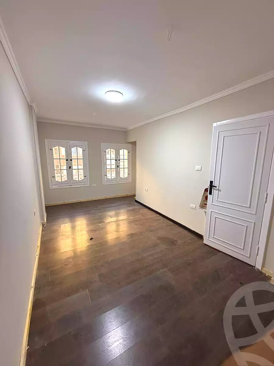 https://aqarmap.com.eg/en/listing/7225165-for-sale-cairo-helwan-azam-mosque-st