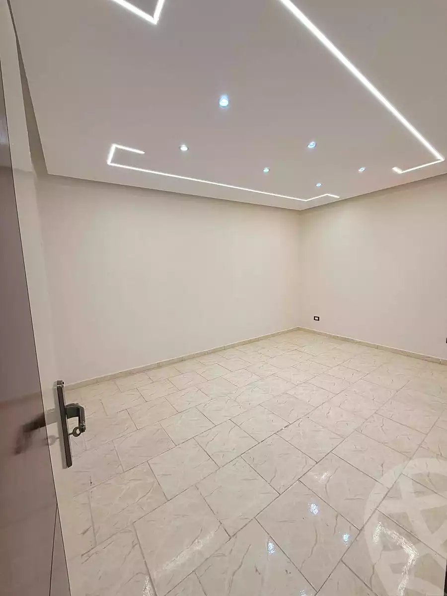 https://aqarmap.com.eg/ar/listing/7225288-for-sale-alexandria-lsywf-el-falki