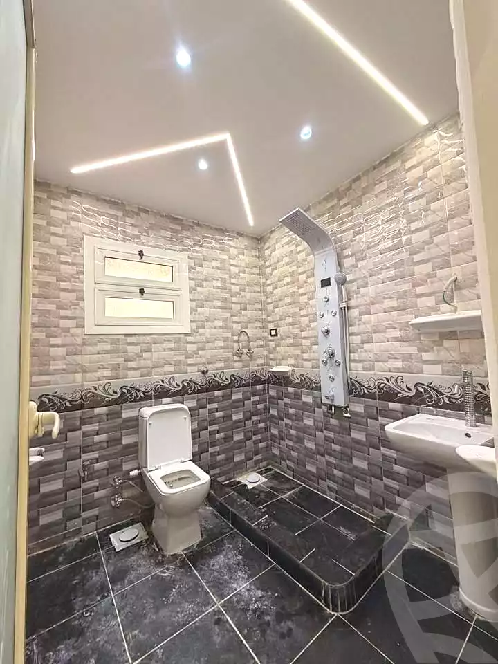 https://aqarmap.com.eg/en/listing/7225393-for-sale-alexandria-lsywf-el-falki