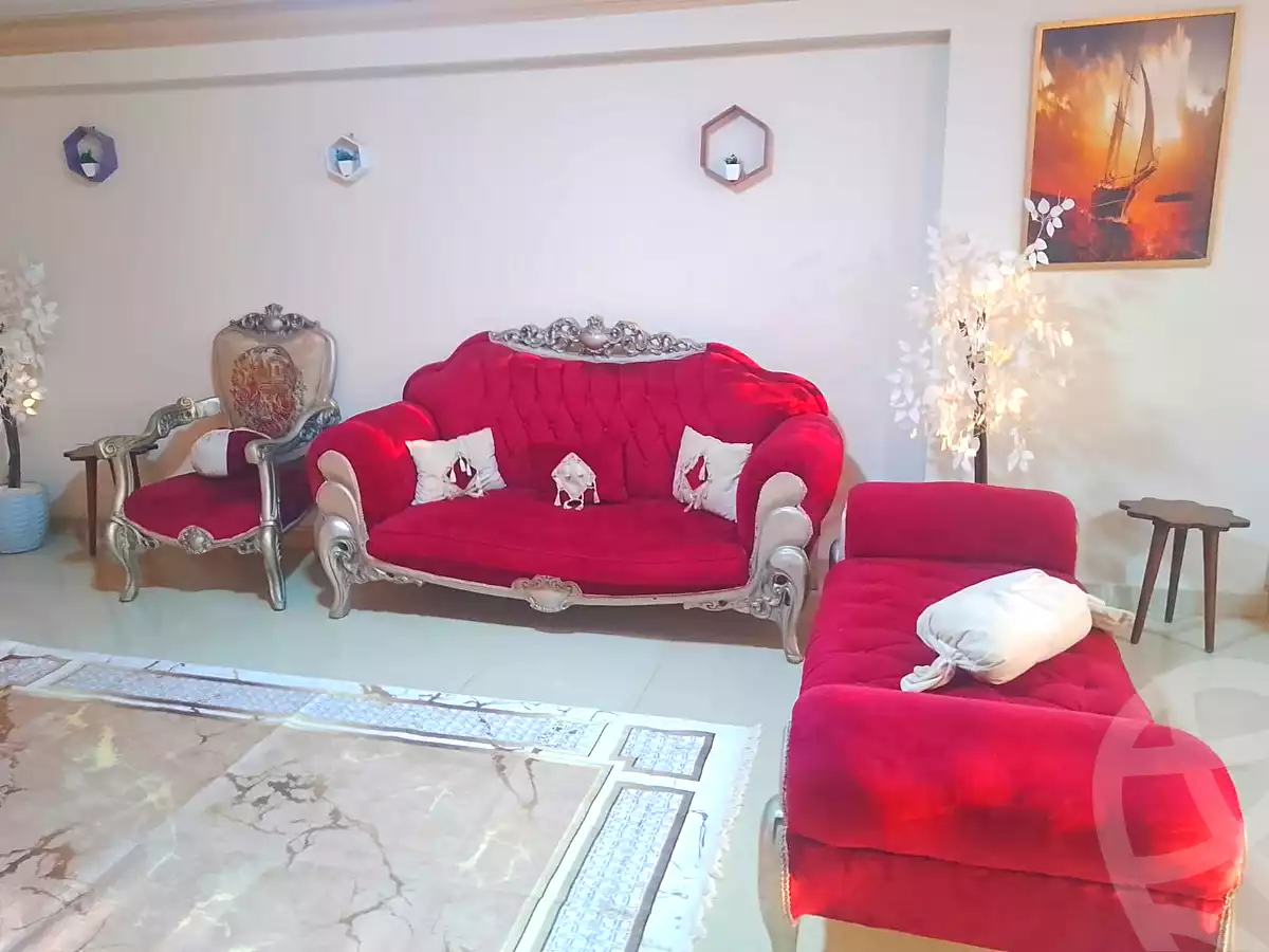 https://aqarmap.com.eg/ar/listing/7225435-for-rent-cairo-manial-kwrnysh-lmnyl