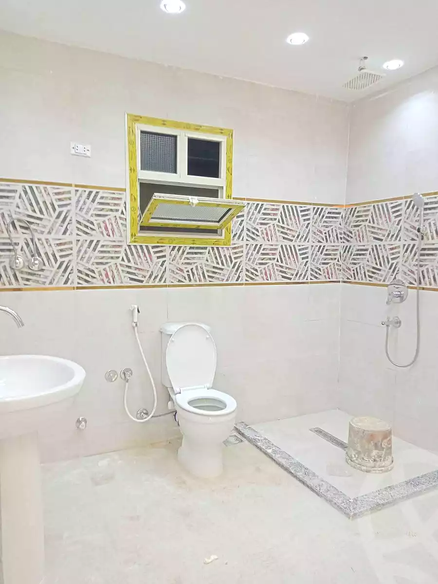 https://aqarmap.com.eg/ar/listing/7225469-for-sale-cairo-el-haram-el-lebeny-soltan-khattab-st