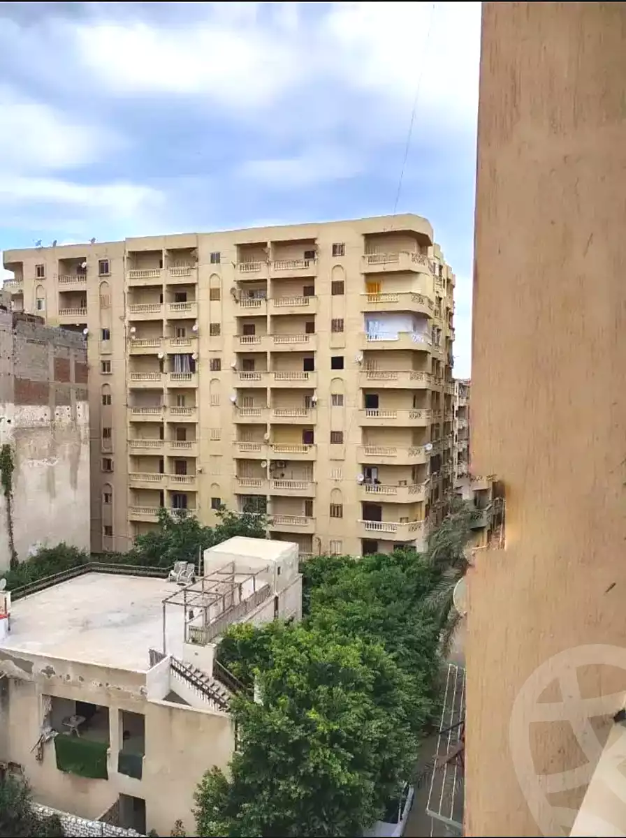https://aqarmap.com.eg/ar/listing/7225787-for-sale-alexandria-al-agamy-lbytsh-bianchiii