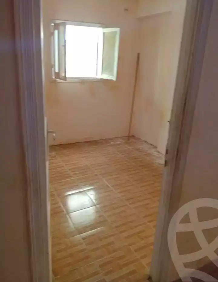 https://aqarmap.com.eg/ar/listing/7225868-for-sale-alexandria-al-agamy-lbytsh