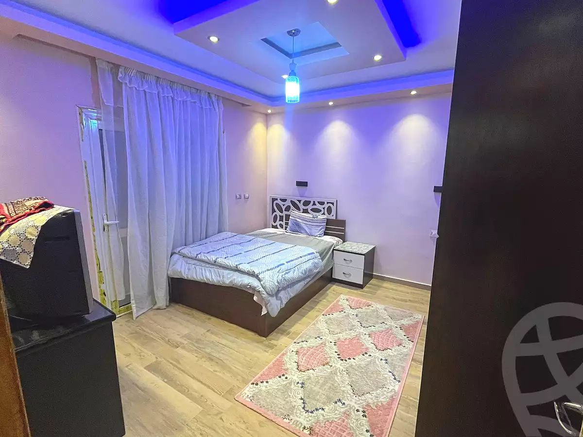 https://aqarmap.com.eg/ar/listing/7225875-for-rent-cairo-el-sheikh-zayed-city-compounds-el-khamayel