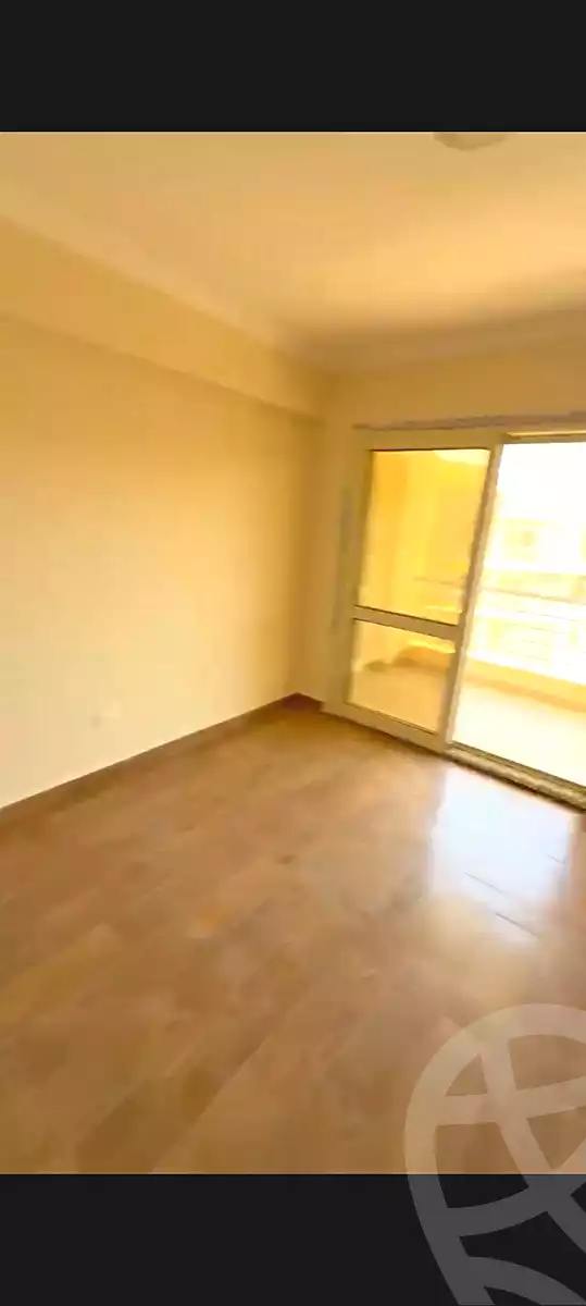 https://aqarmap.com.eg/ar/listing/7226111-for-rent-cairo-new-cairo-compounds-janna-compound