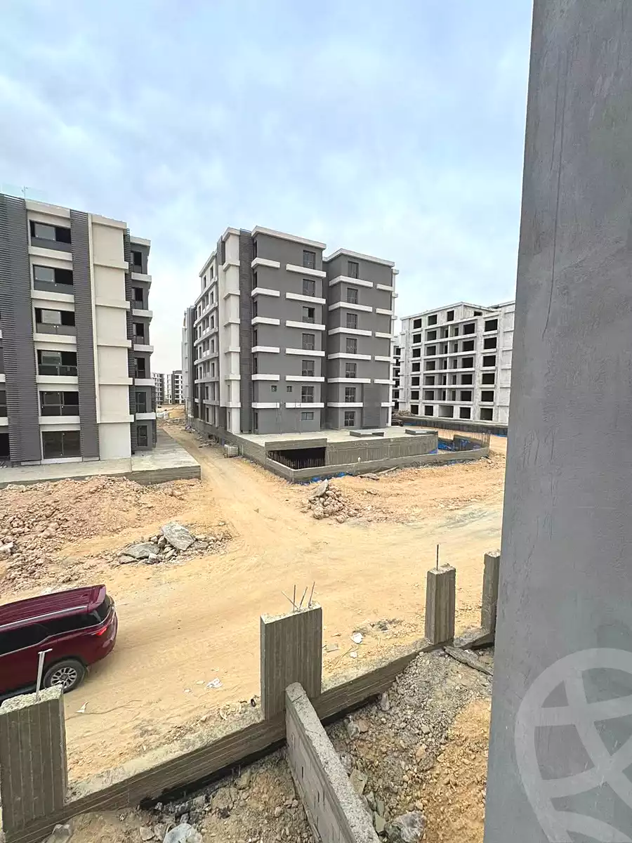 https://aqarmap.com.eg/ar/listing/7226212-for-sale-cairo-new-cairo-compounds-kmbwnd-kryk-twn-il-cazar