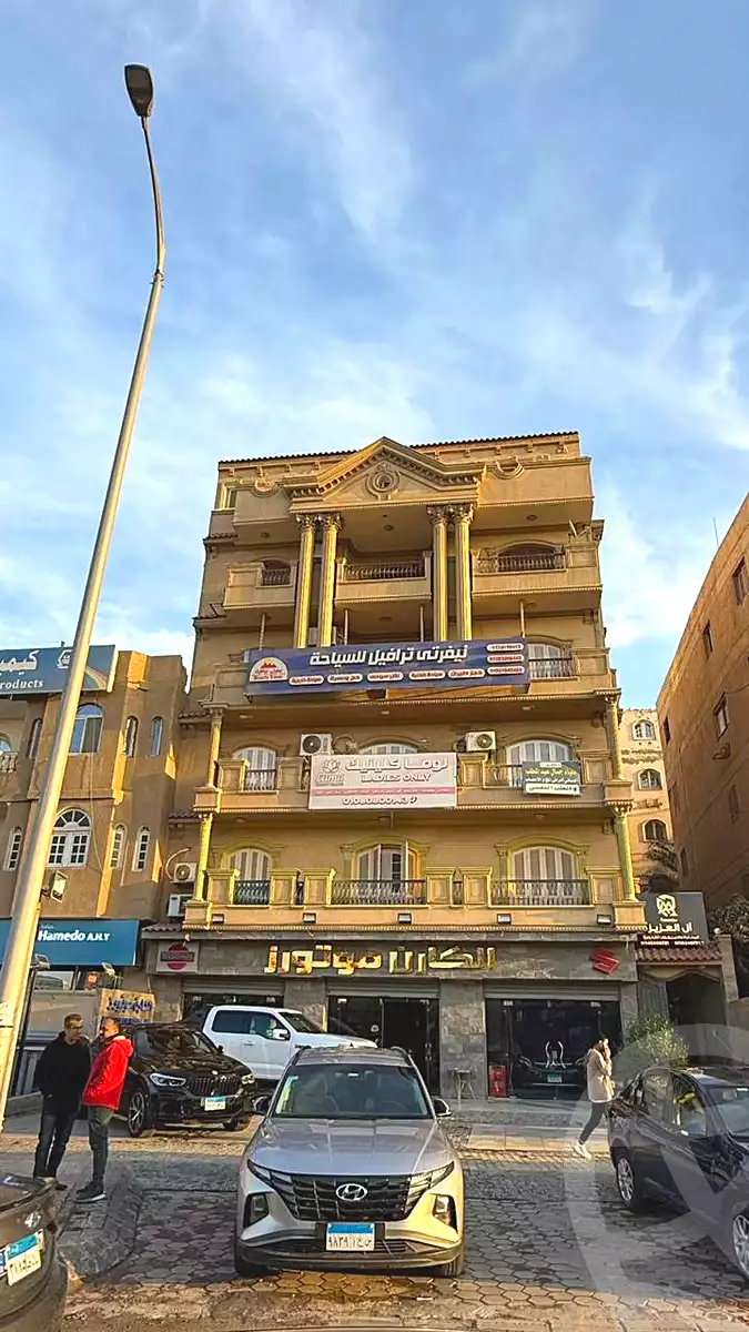 https://aqarmap.com.eg/ar/listing/7226264-for-sale-cairo-6th-of-october-el-ahyaa-neighborhood-3rd-al-hay-al-thalith-st