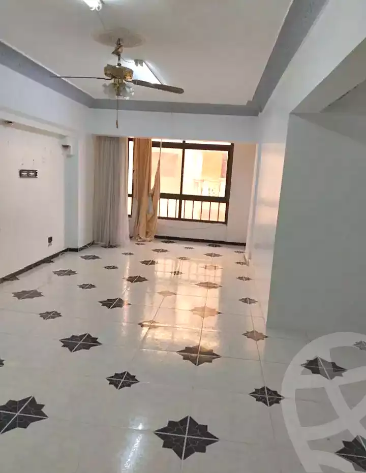 https://aqarmap.com.eg/en/listing/7226295-for-sale-alexandria-al-agamy-el-hanouvel