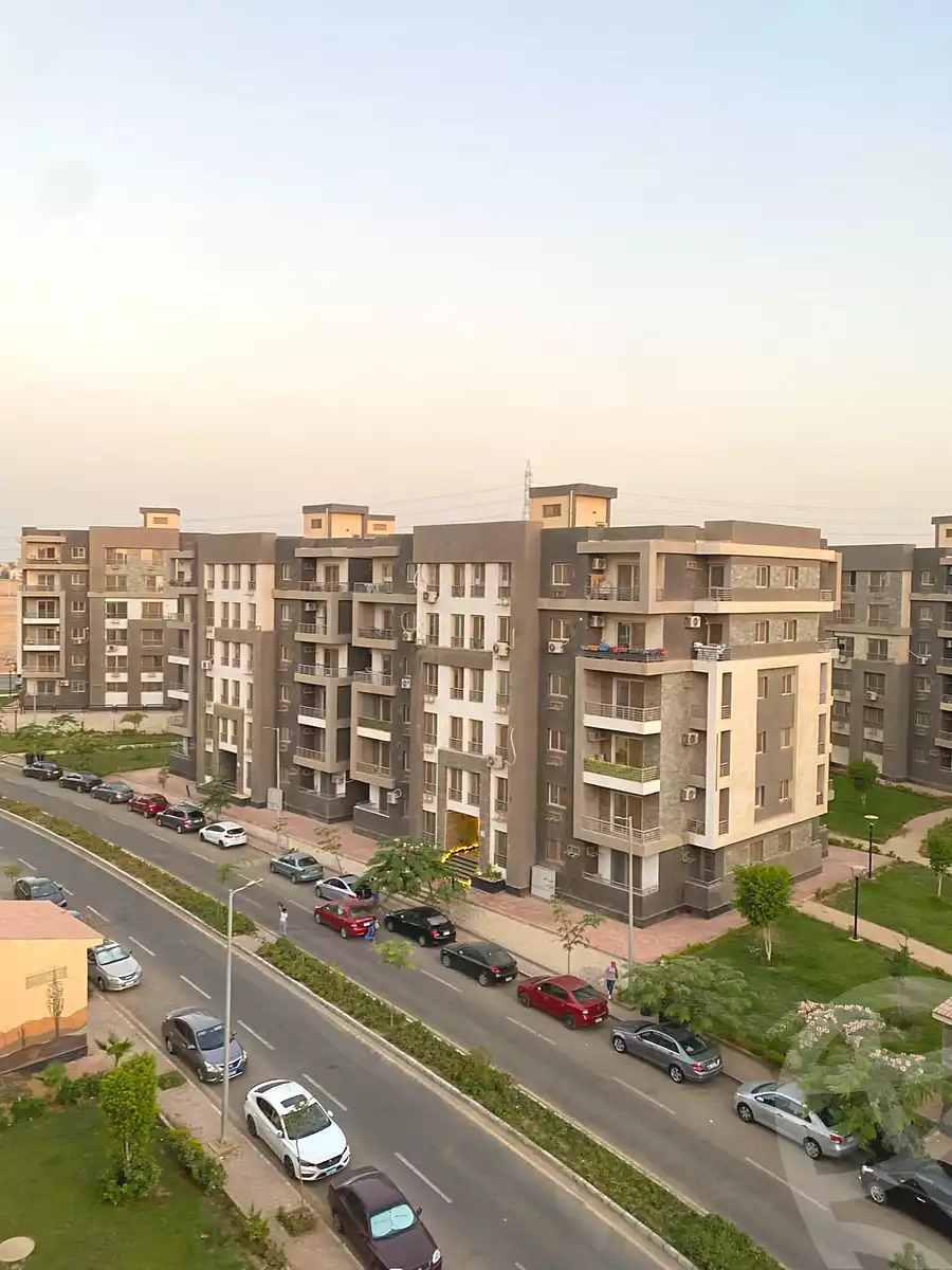 https://aqarmap.com.eg/en/listing/7226369-for-rent-cairo-6th-of-october-compounds-jn-ktwbr