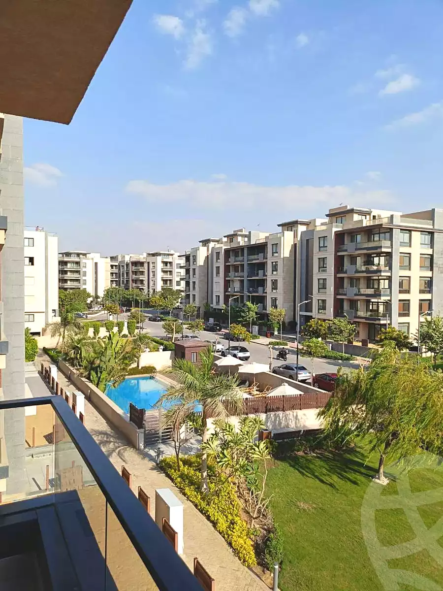 https://aqarmap.com.eg/ar/listing/7226404-for-sale-cairo-new-cairo-compounds-azad