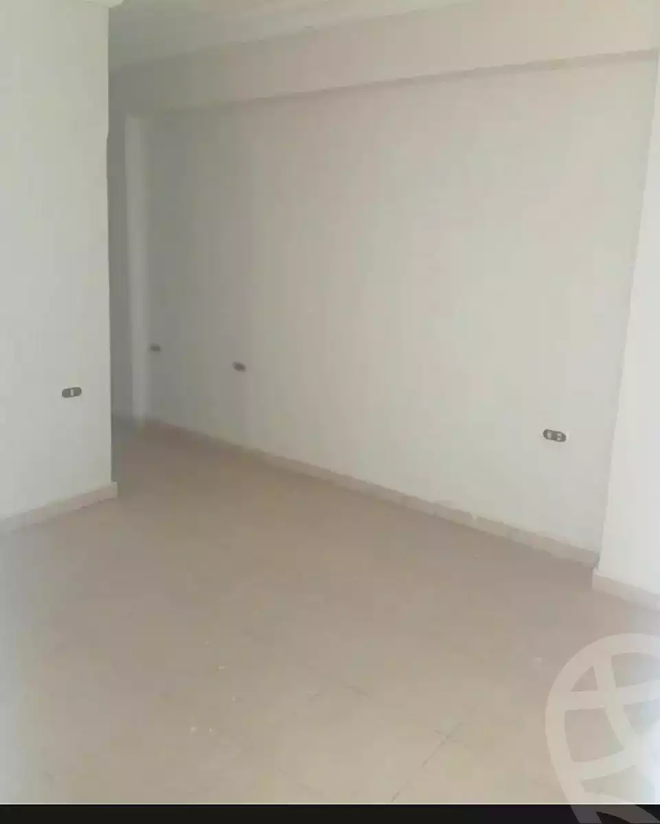 https://aqarmap.com.eg/ar/listing/7226418-for-sale-alexandria-sydy-bshr-sydy-bshr-bhry-gamal-abd-el-nasir-st